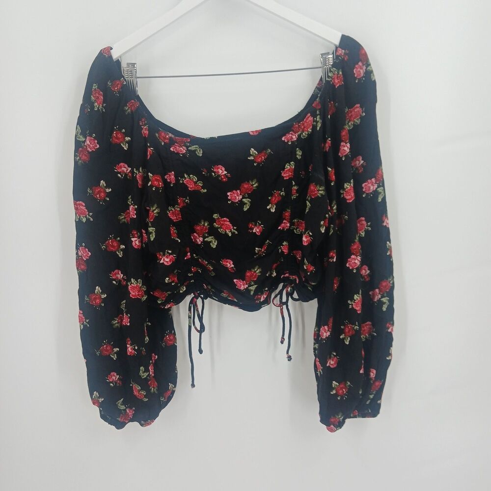 Women's Wild Fable Floral Smocked Off-the-Shoulder Crop Top Black Size XL